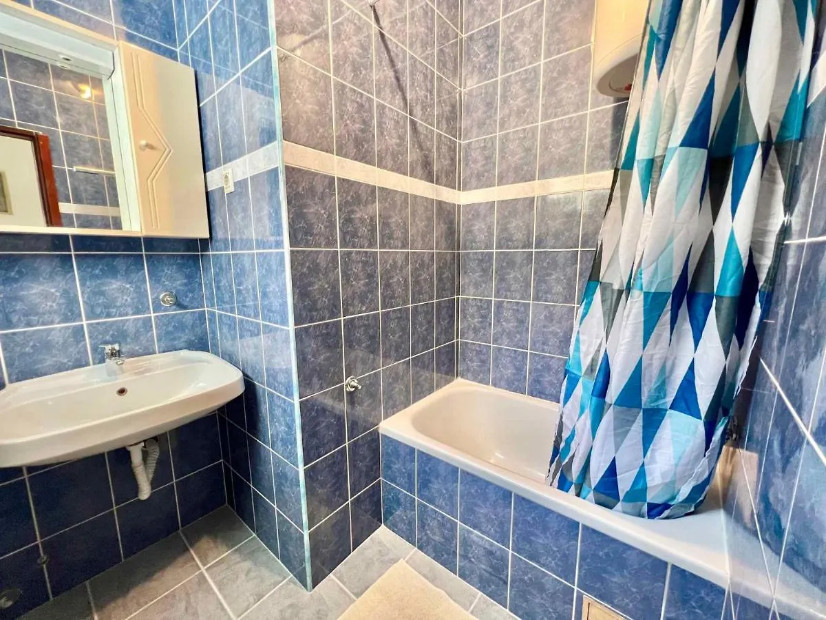 Apartment In Dramalj 45036